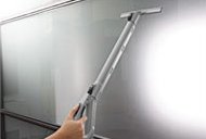 Curăţare cu abur şi aspirare simultane